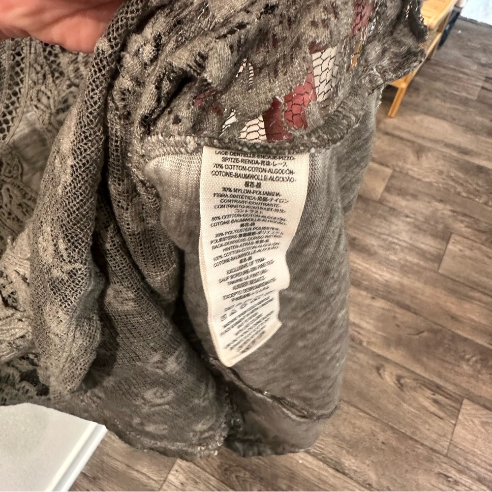 Free People Gray Lace Overlay sleeveless top - Picture 5 of 7